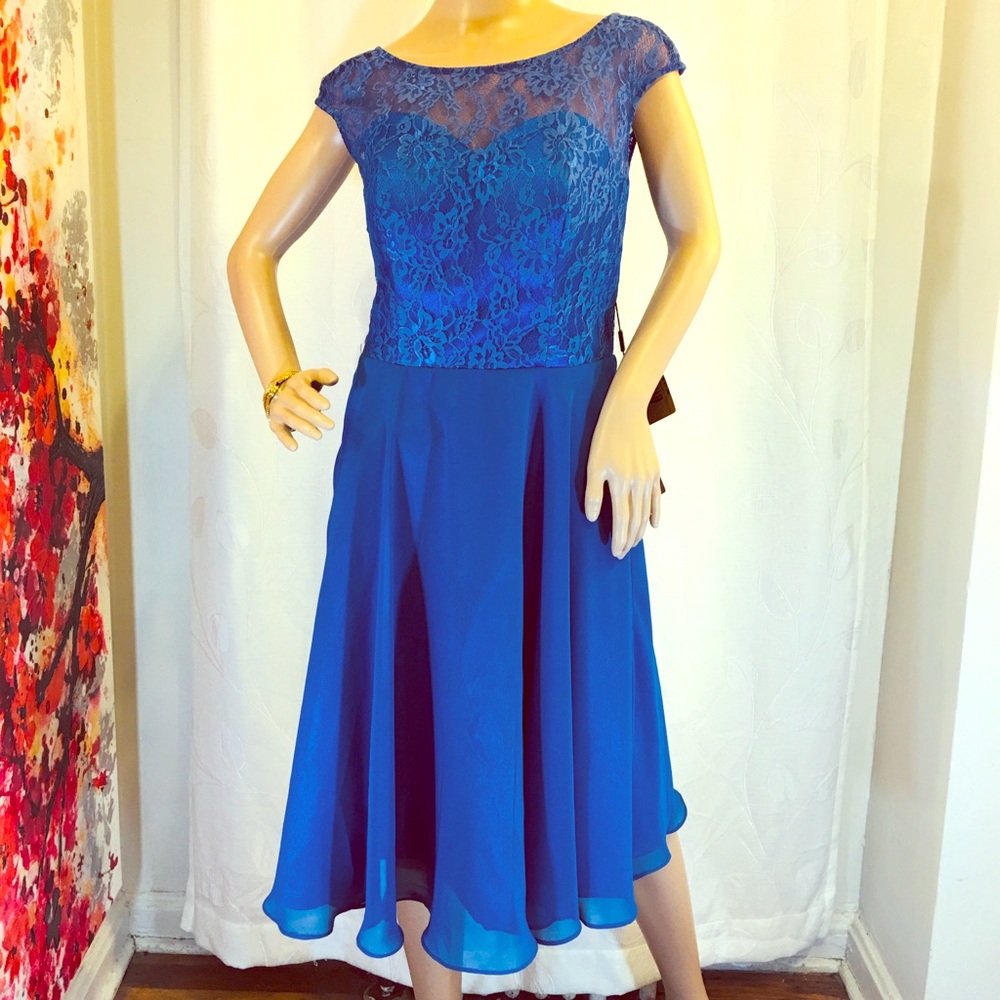 ❤️  Women’s Elegant Laced Dress